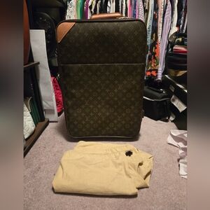 Louis Vuitton Pegase 60 with dustbag